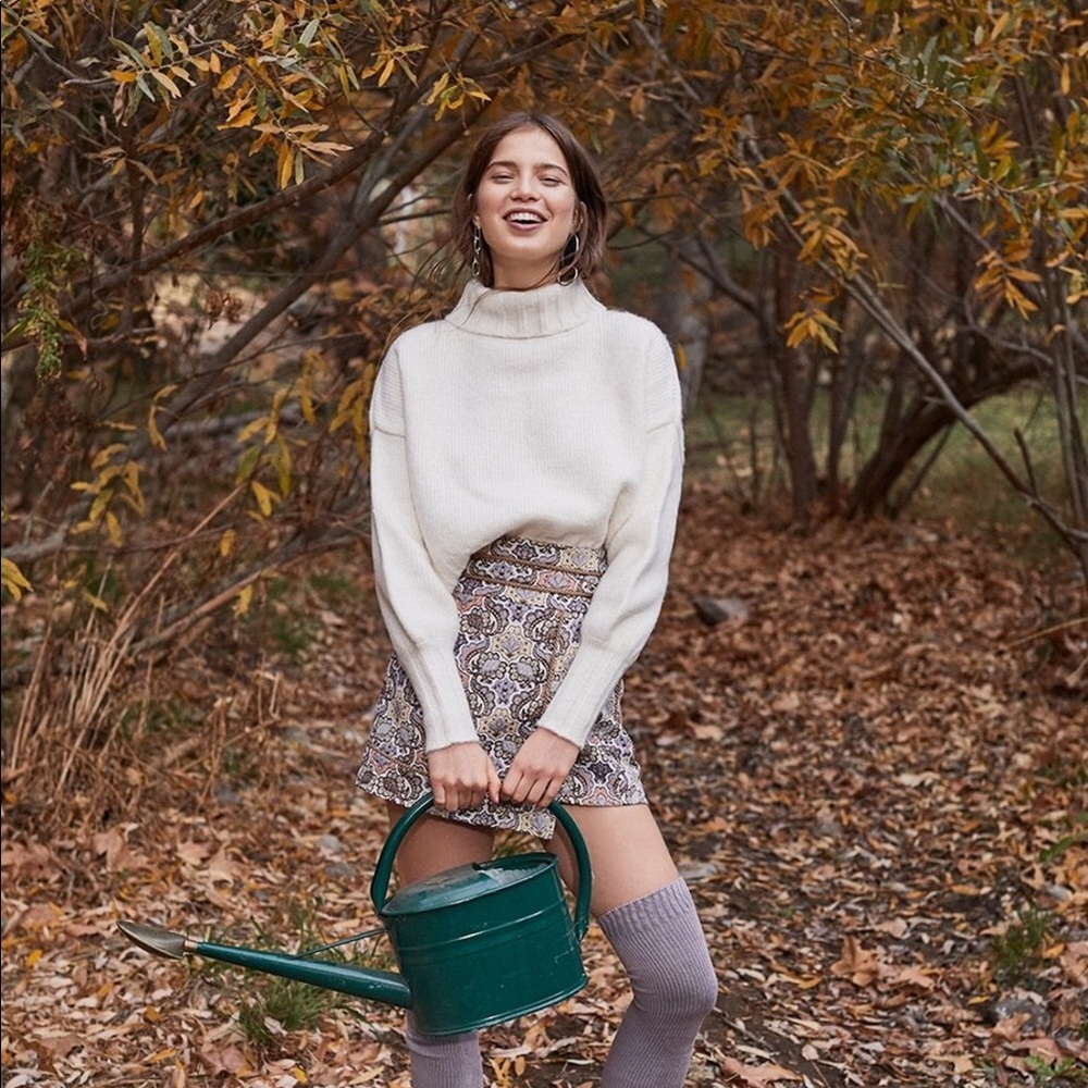 sold 🤍 for love and lemons knitz white sweater 🤍